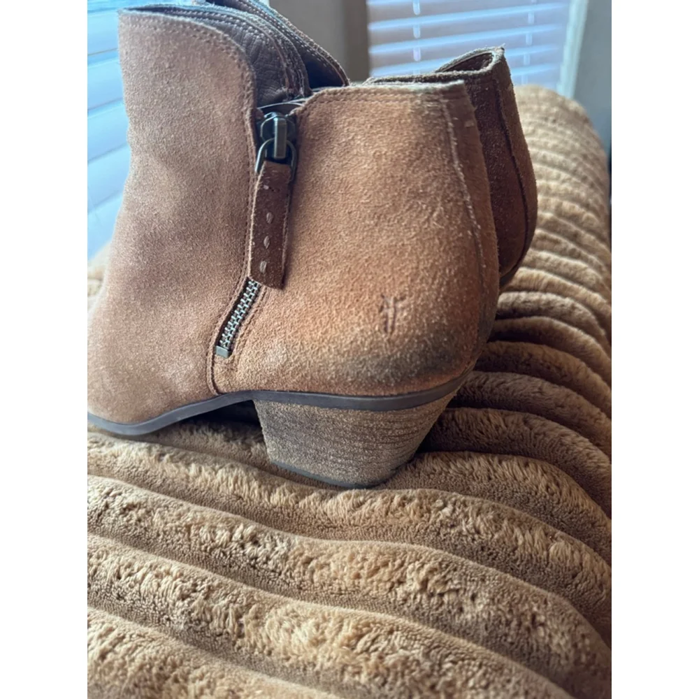 FRYE | Judith Brown Suede Leather Ankle Boots Booties Size 8.5